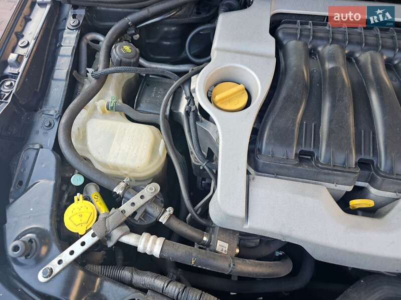 Седан Renault Latitude 2011 в Черкассах