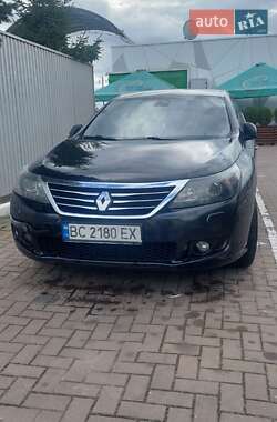 Седан Renault Latitude 2011 в Ивано-Франковске