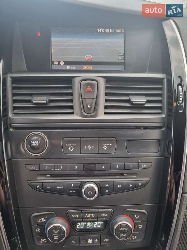 Седан Renault Latitude 2011 в Ивано-Франковске фото 10 Седан Renault Latitude 2011 в Ивано-Франковске