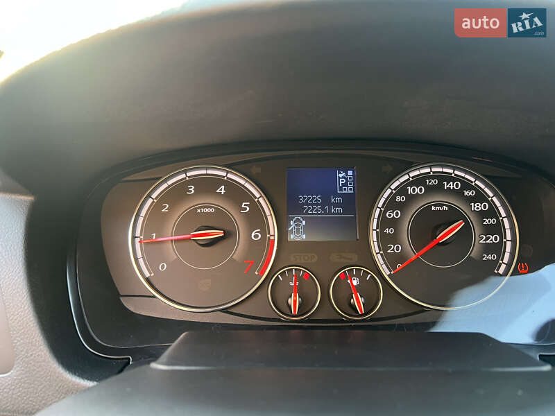 Седан Renault Latitude 2018 в Житомире