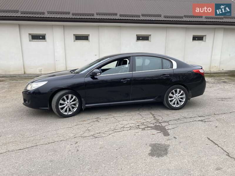 Седан Renault Latitude 2012 в Львове фото 3 Седан Renault Latitude 2012 в Львове