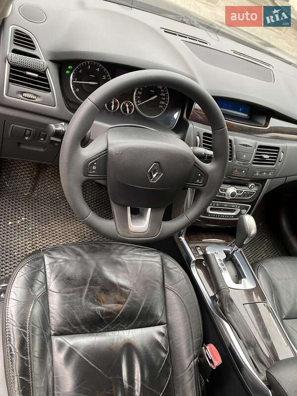Седан Renault Latitude 2012 в Львове фото 15 Седан Renault Latitude 2012 в Львове