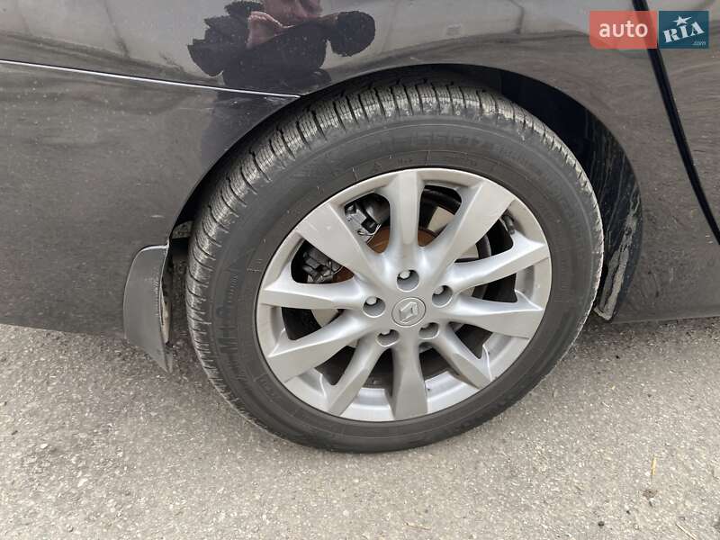 Седан Renault Latitude 2012 в Львове фото 23 Седан Renault Latitude 2012 в Львове