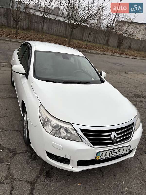 Седан Renault Latitude 2012 в Києві