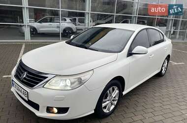Седан Renault Latitude 2011 в Харькове