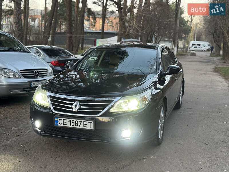Renault Latitude 2012