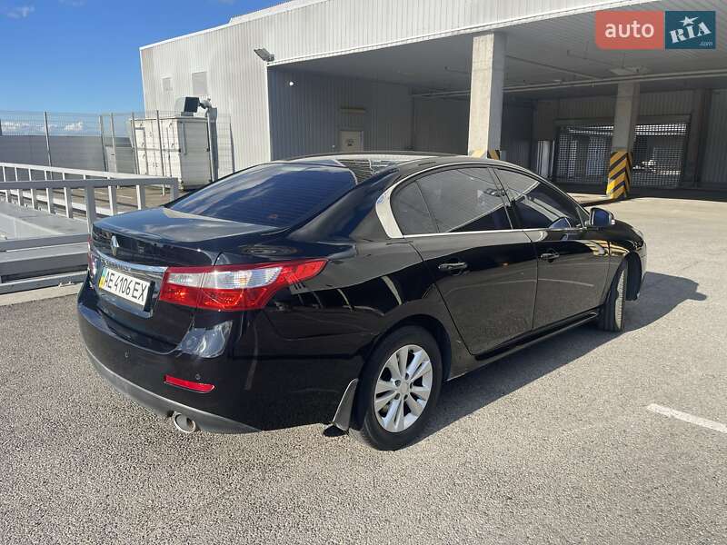 Седан Renault Latitude 2011 в Днепре фото 3 Седан Renault Latitude 2011 в Днепре