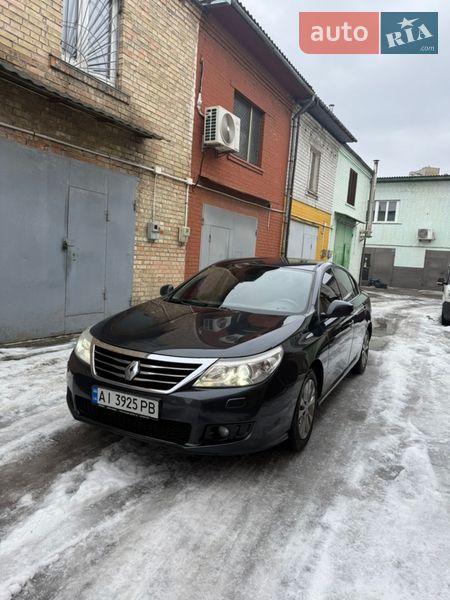 Седан Renault Latitude 2012 в Киеве
