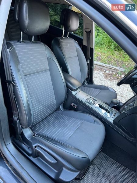 Седан Renault Latitude 2011 в Тернополі