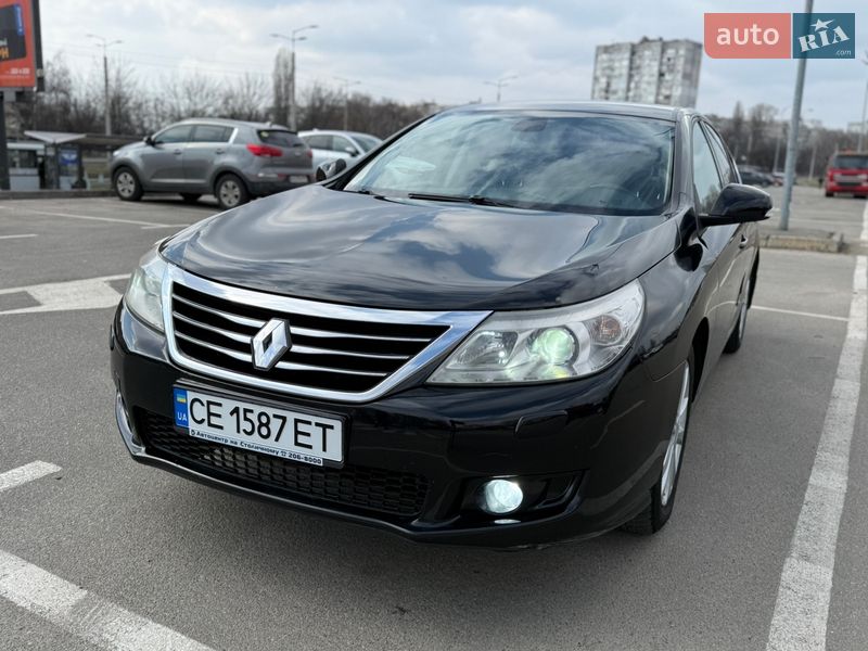 Renault Latitude 2012