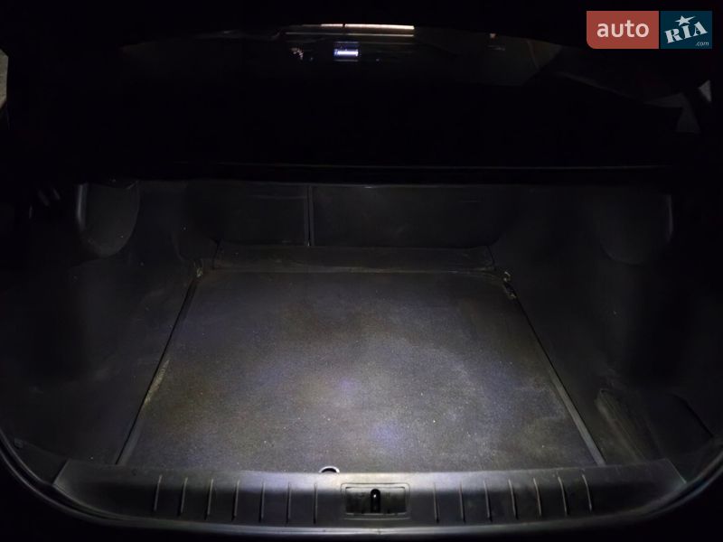 Седан Renault Latitude 2011 в Николаеве