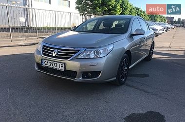Седан Renault Latitude 2012 в Киеве
