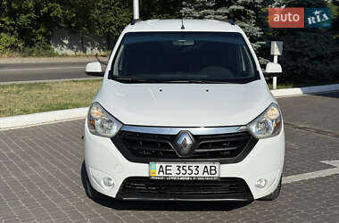 Минивэн Renault Lodgy 2016 в 