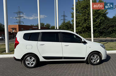 Минивэн Renault Lodgy 2016 в 