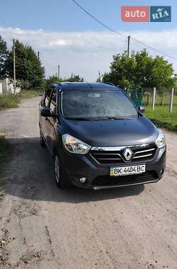 Минивэн Renault Lodgy 2016 в 
