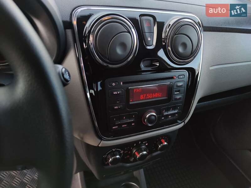 Минивэн Renault Lodgy 2016 в Александрие фото 11 Минивэн Renault Lodgy 2016 в Александрие