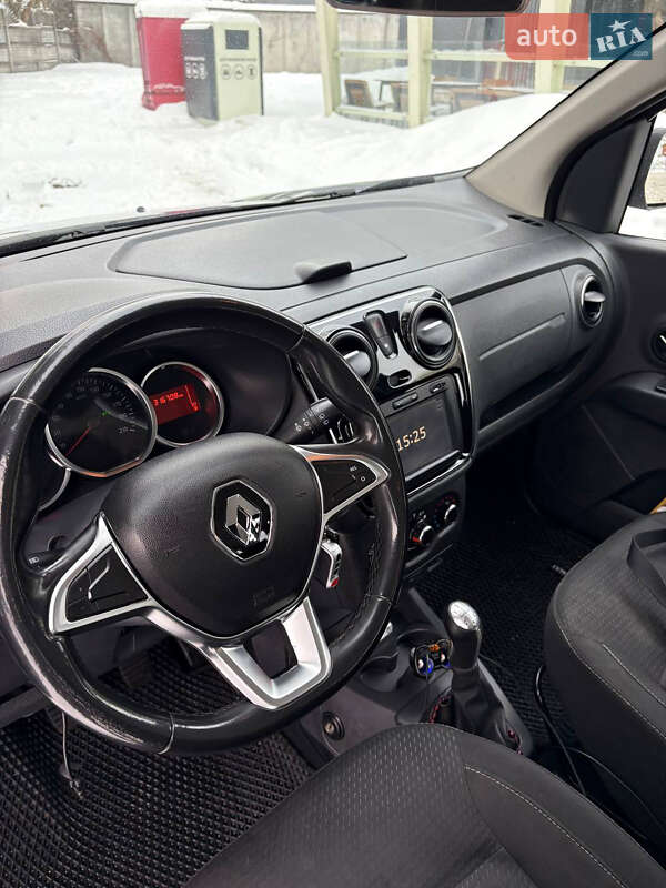 Минивэн Renault Lodgy 2018 в Яворове