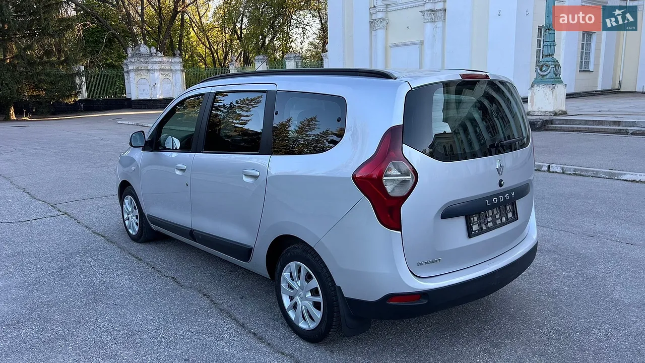 2016 Renault Lodgy - мініатюра 9