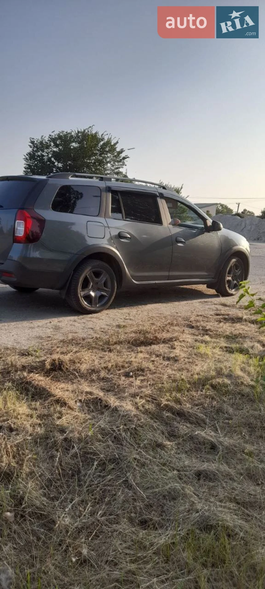 2017 Renault Logan - мініатюра 12