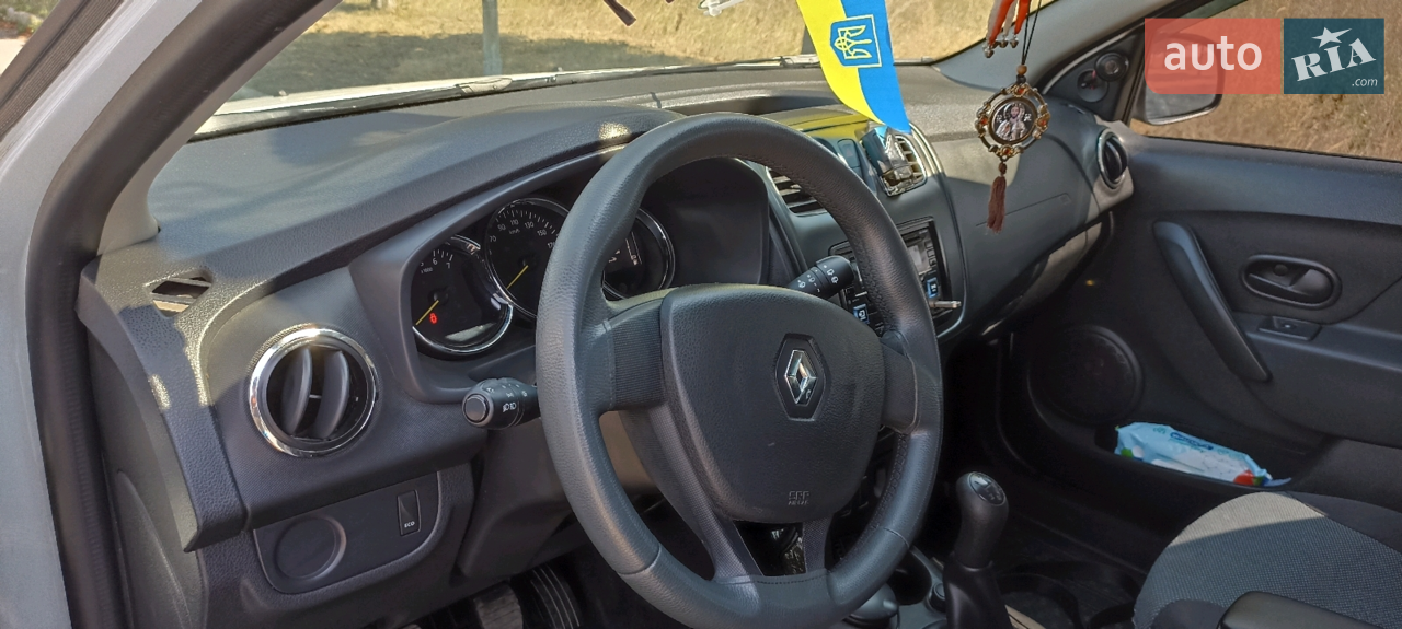 2016 Renault Logan - мініатюра 10