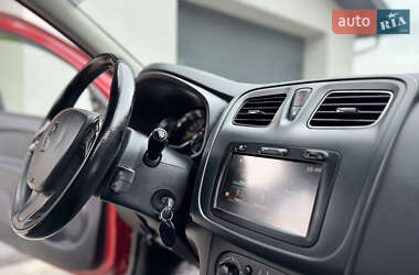 Универсал Renault Logan MCV 2016 в 