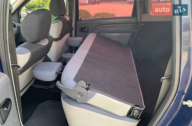 Универсал Renault Logan MCV 2010 в 