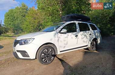 Универсал Renault Logan MCV 2017 в 