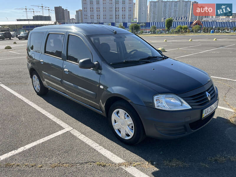 Універсал Renault Logan MCV 2010 в Києві