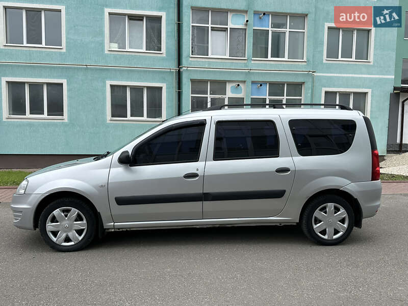 Универсал Renault Logan MCV 2010 в Каменец-Подольском