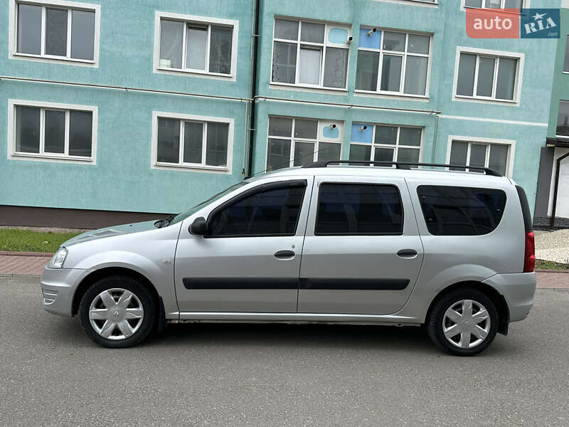 Универсал Renault Logan MCV 2010 в Каменец-Подольском