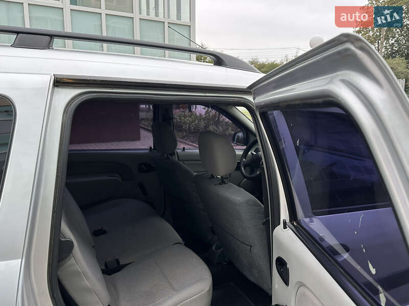Универсал Renault Logan MCV 2010 в Каменец-Подольском