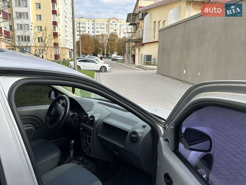 Універсал Renault Logan MCV 2010 в Кам'янець-Подільському