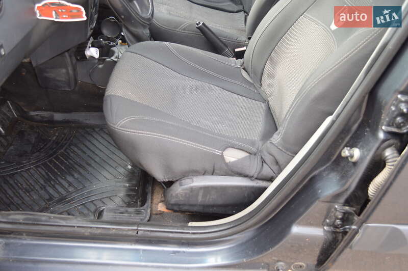 Универсал Renault Logan MCV 2011 в Кропивницком фото 8 Универсал Renault Logan MCV 2011 в Кропивницком