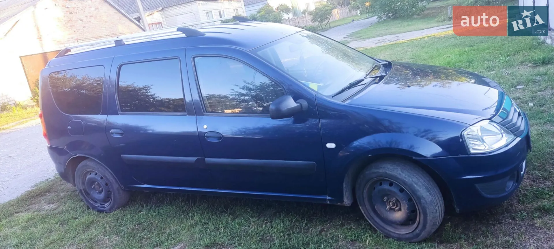 2010 Renault Logan - мініатюра 8
