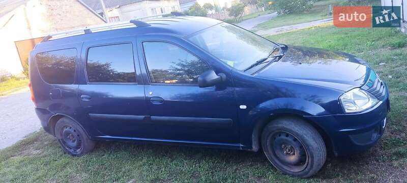 Универсал Renault Logan MCV 2010 в Синельниково