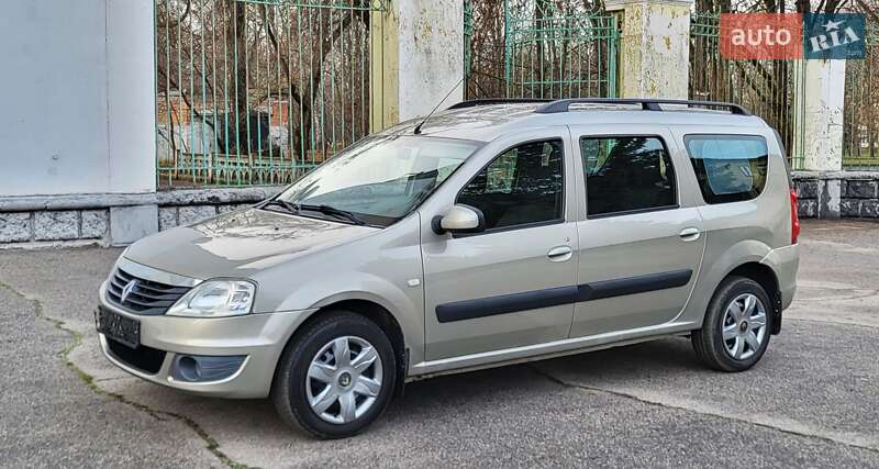 Універсал Renault Logan MCV 2010 в Жовтих Водах