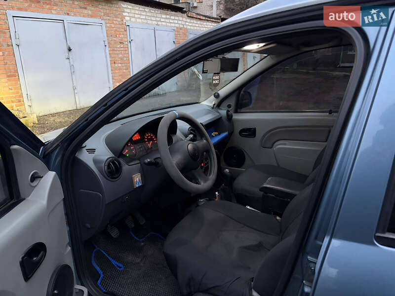 Универсал Renault Logan MCV 2010 в Харькове