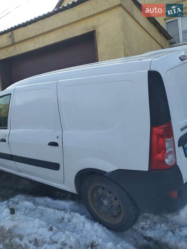 Универсал Renault Logan MCV 2011 в Виннице