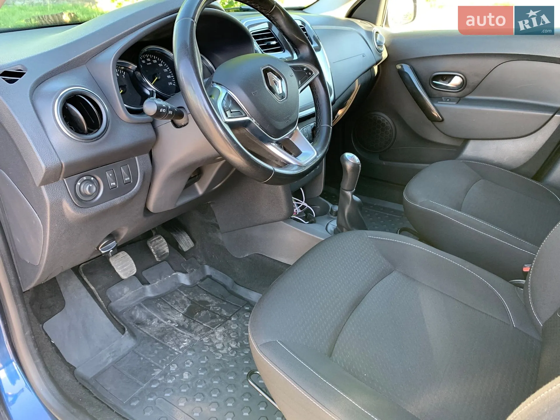 2019 Renault Logan - мініатюра 16
