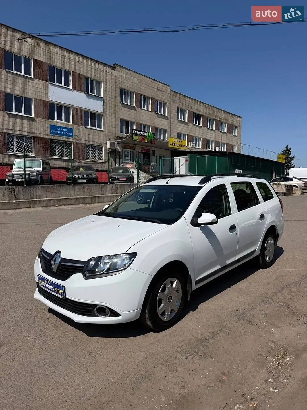2015 Renault Logan - мініатюра 2