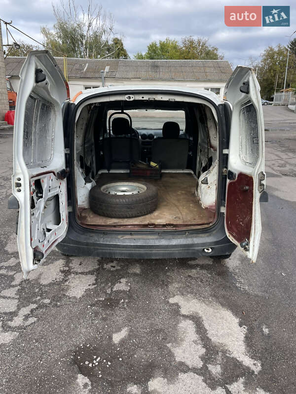 Грузовой фургон Renault Logan Van 2012 в Виннице