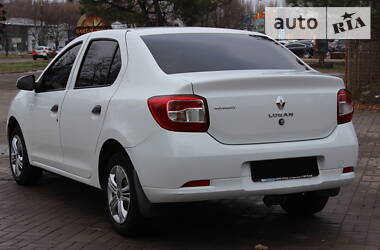 Седан Renault Logan 2014 в Днепре