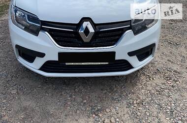 Седан Renault Logan 2017 в Киеве