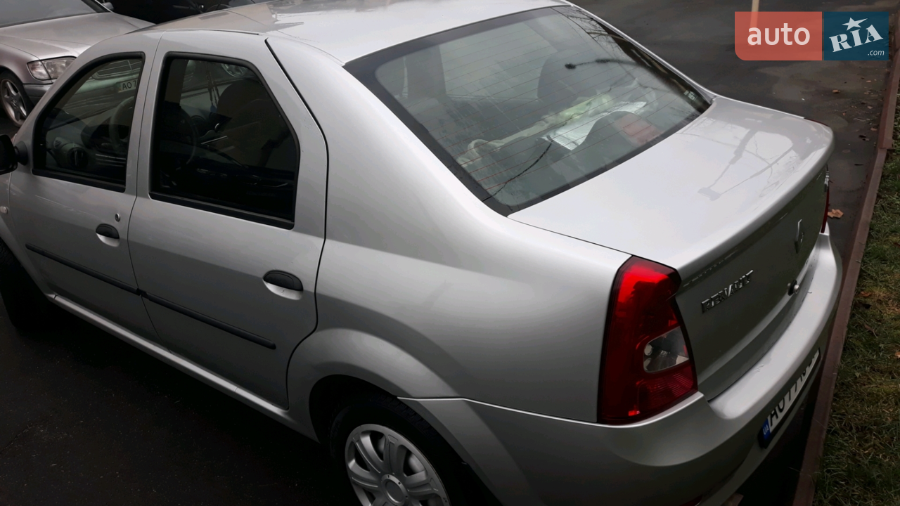 2011 Renault Logan - мініатюра 8