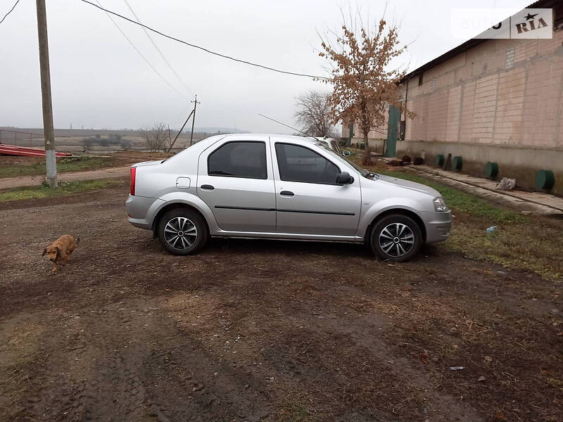 Renault Logan