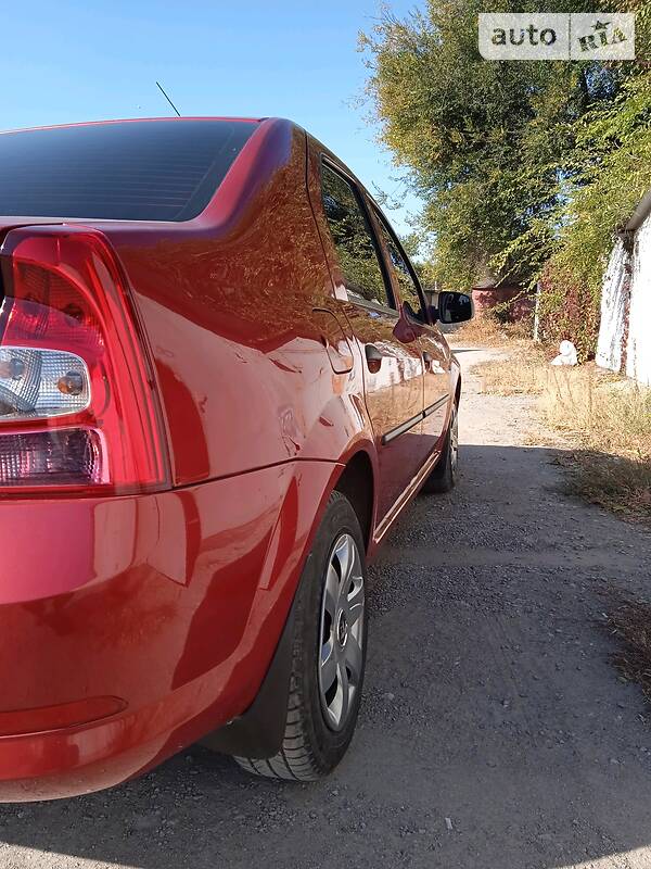 Седан Renault Logan 2012 в Запорожье фото 21 Седан Renault Logan 2012 в Запорожье