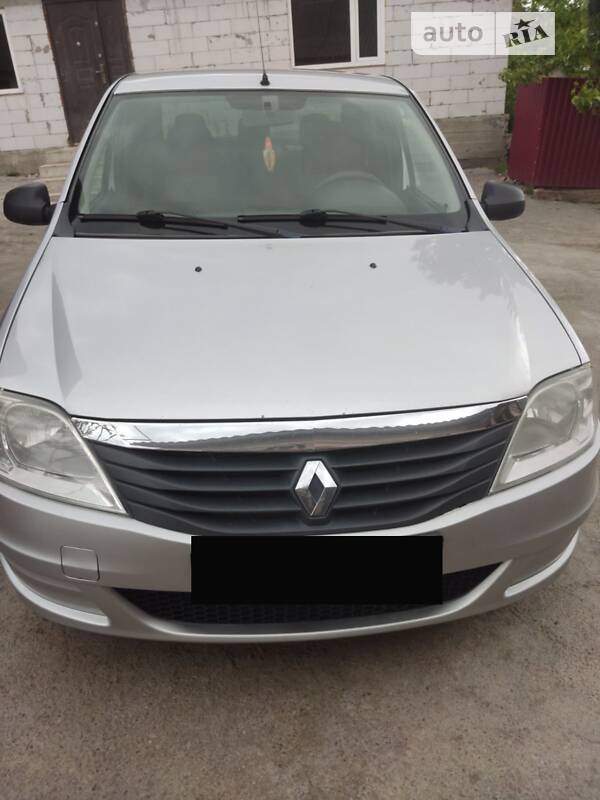 Renault Logan