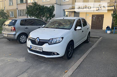 Седан Renault Logan 2013 в Києві