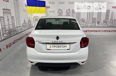 Седан Renault Logan 2018 в Киеве