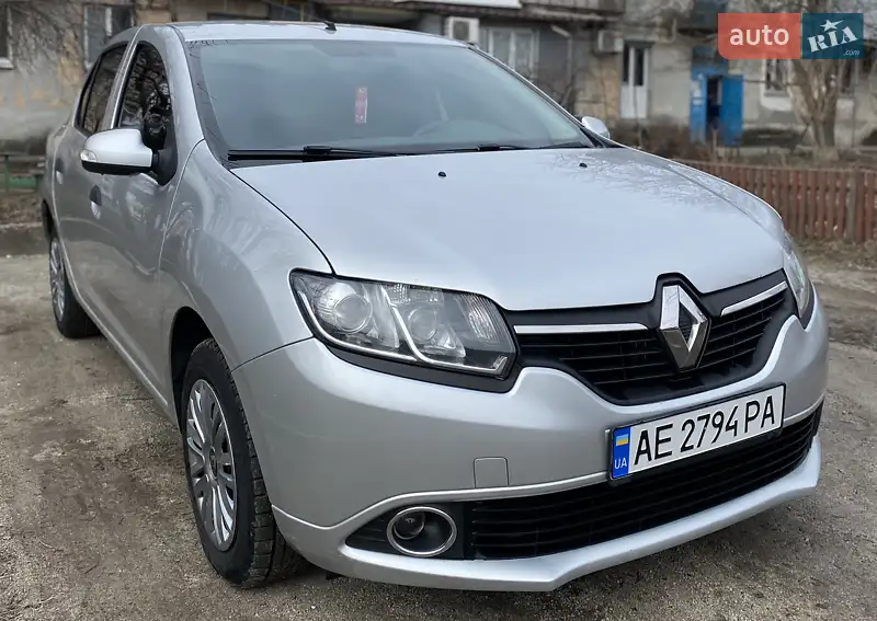 Renault Logan